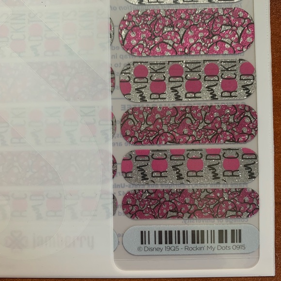 Jamberry Minnie Mouse Set of 4 Full Sheets! - Picture 4 of 5